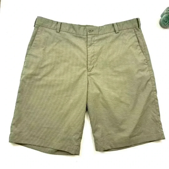 NikeGolf Tour Performance Olive Green Dri-Fit Sport Mens Athletic Shorts Size 36 - Picture 1 of 13